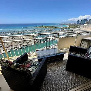 Aparthotel Serenity Waikiki ! Luxury Ocean !